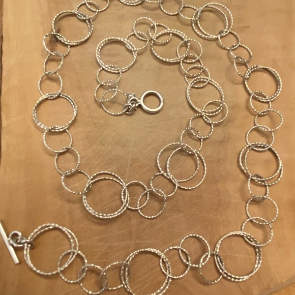 Gorgeous and long vintage 925 sterling silver interlocking circles necklace - Picture 10 of 13